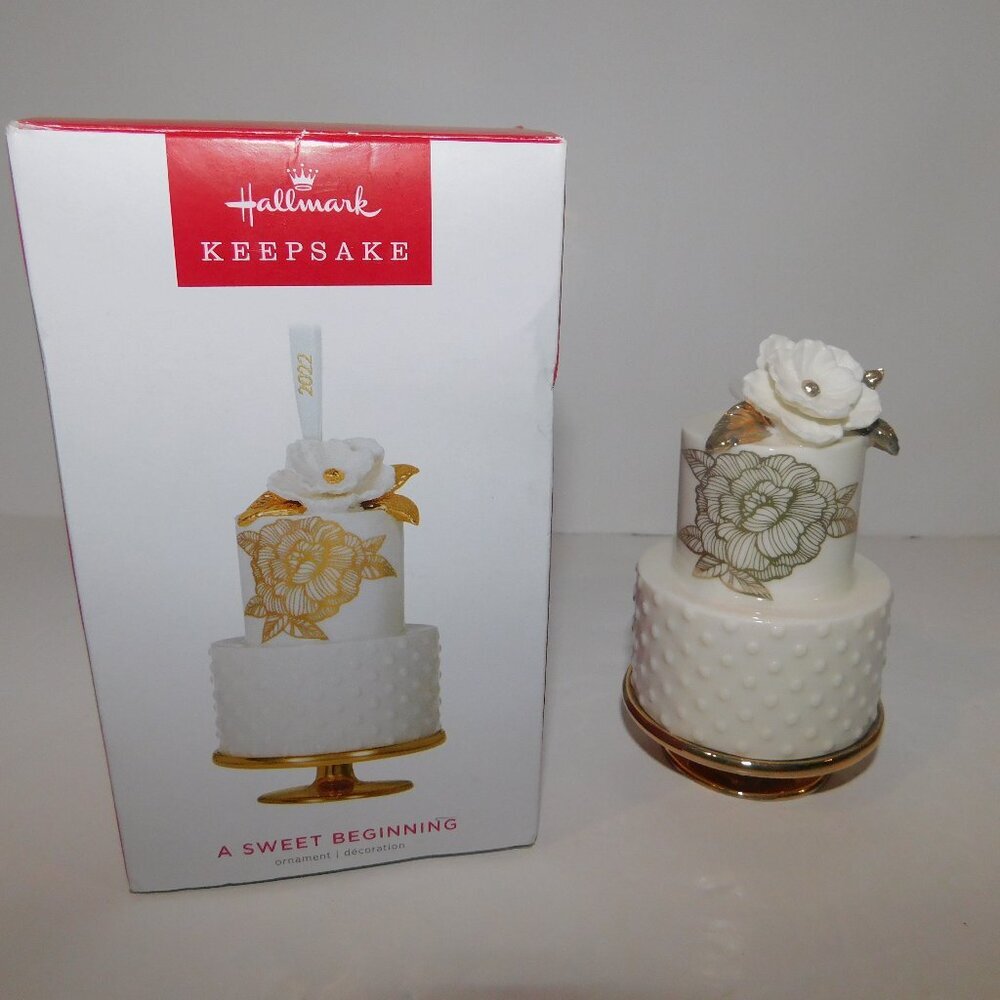 Hallmark 2022 A Sweet Beginning Wedding Cake Christmas Ornament White Gold